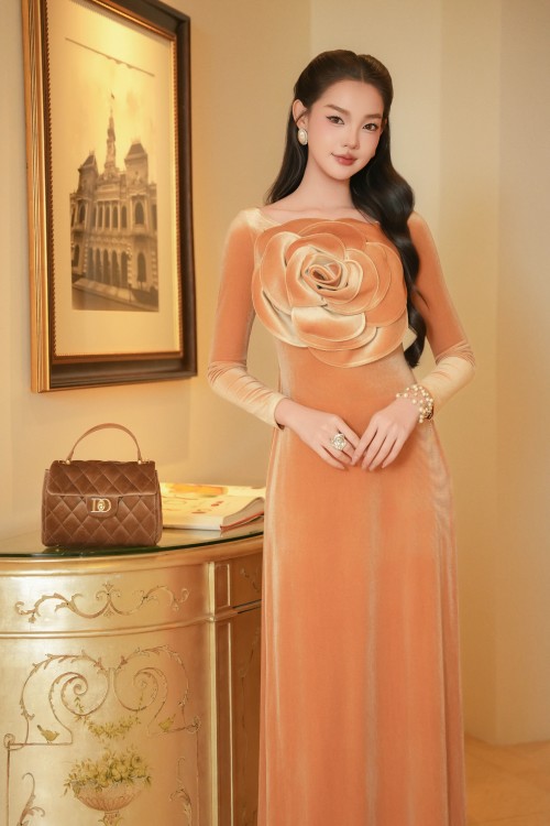 Sixdo Yellow 3D Flower Velvet Ao Dai